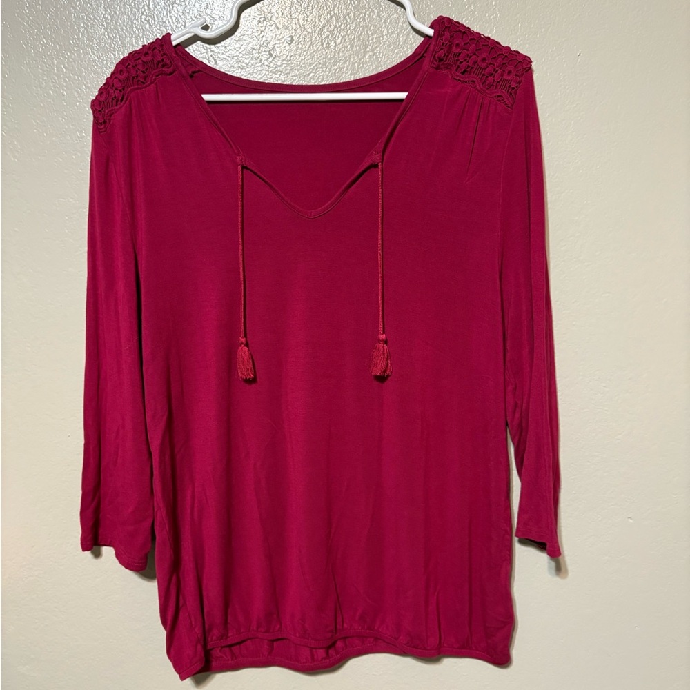 Women's‎ maroonish Lace Shoulder Top